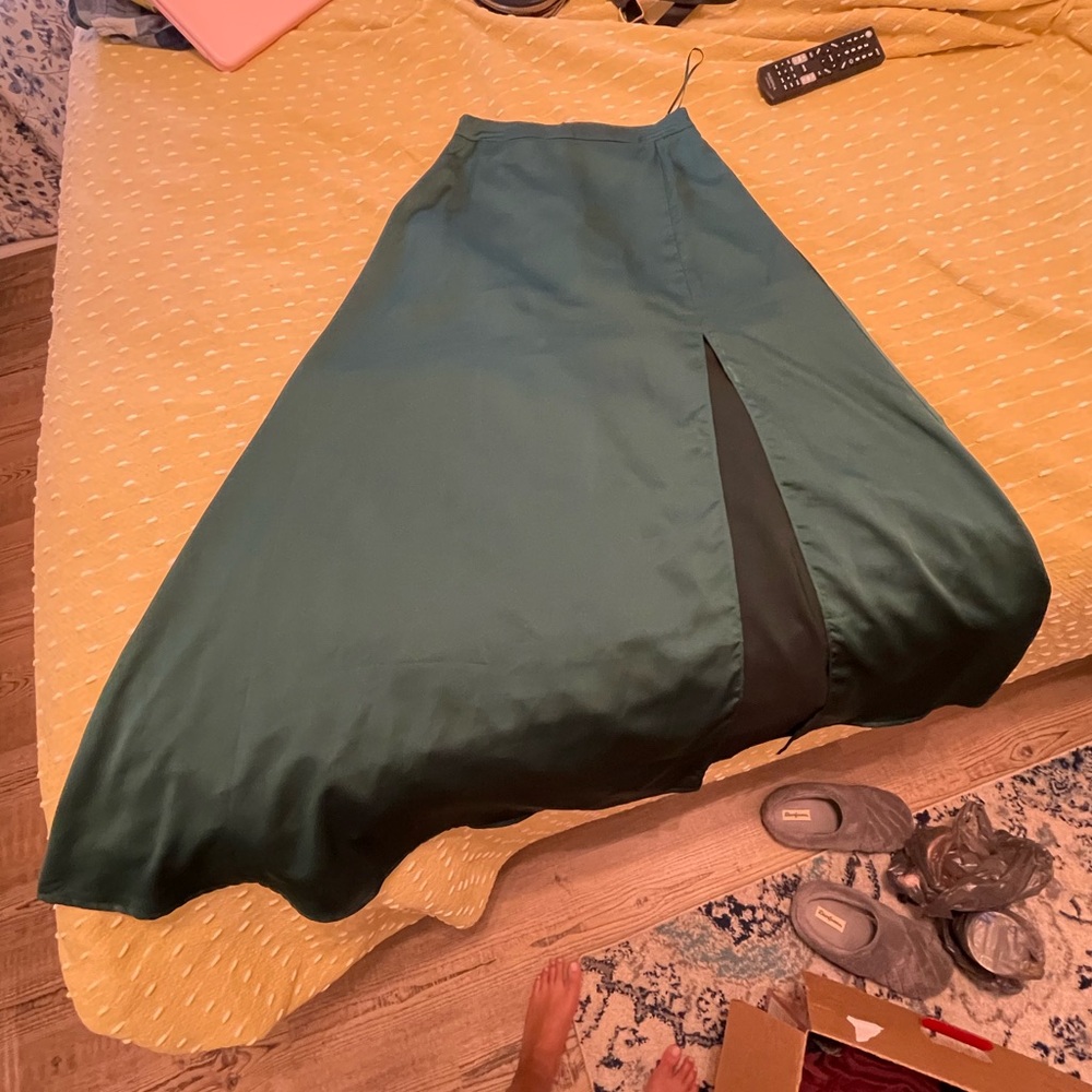 Sincerely Jules Green Maxi A-Line Skirt w/ Slit